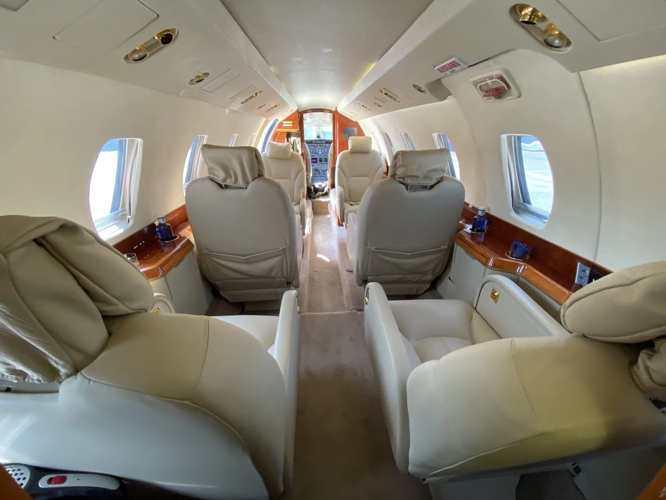 Private Jet Cessna Citation VII by Flyinggroup/Hyperion cabin